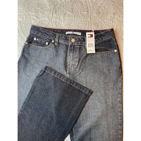 NWT Tommy Hilfiger Denim Jeans Woman’s 8 bootcut NEW Blue 31 inseam ladies - Picture 1 of 5